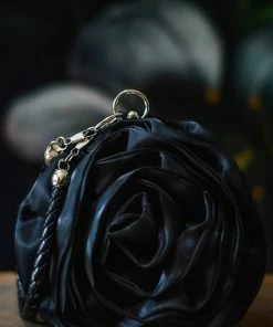 TRISH SCULLY LA ROSA NEGRA SOFT CLUTCH Handbags