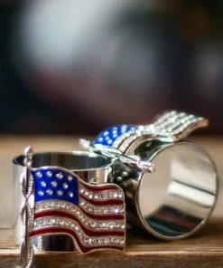 TRISH SCULLY AMERICAN FLAG NAPKIN RING SET OF 2 HOME