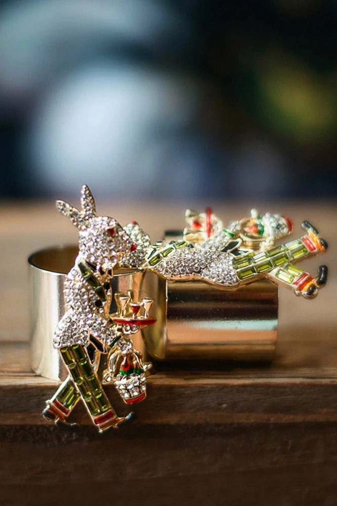 TRISH SCULLY HOME MARTINI RABBIT NAPKIN RING SET OF 2 3 TRISH SCULLY HOME MARTINI RABBIT NAPKIN RING SET OF 2