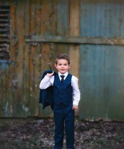 TRISH SCULLY LIVINGSTON TARTAN 3PC. SUIT BOYS