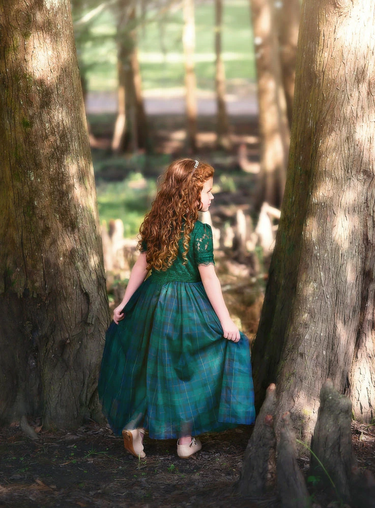 TRISH SCULLY HOME HARMONY GOWN BLACKWATCH TARTAN Spring/Summer 2022 6 TRISH SCULLY HOME HARMONY GOWN BLACKWATCH TARTAN Spring/Summer 2022