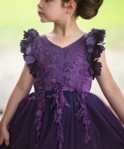 TRISH SCULLY BIANCA GOWN EGGPLANT Spring/Summer 2022 7 TRISH SCULLY BIANCA GOWN EGGPLANT Spring/Summer 2022