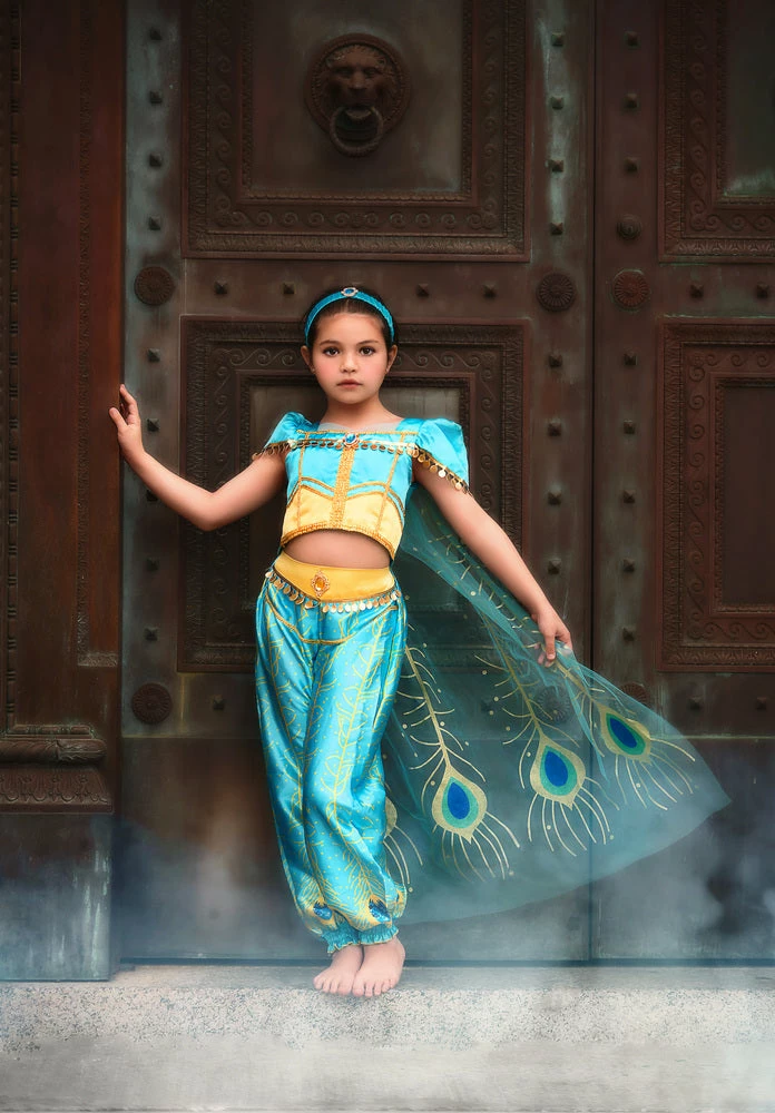 TRISH SCULLY PEACOCK GENIE PRINCESS Dress Up 4 TRISH SCULLY PEACOCK GENIE PRINCESS Dress Up