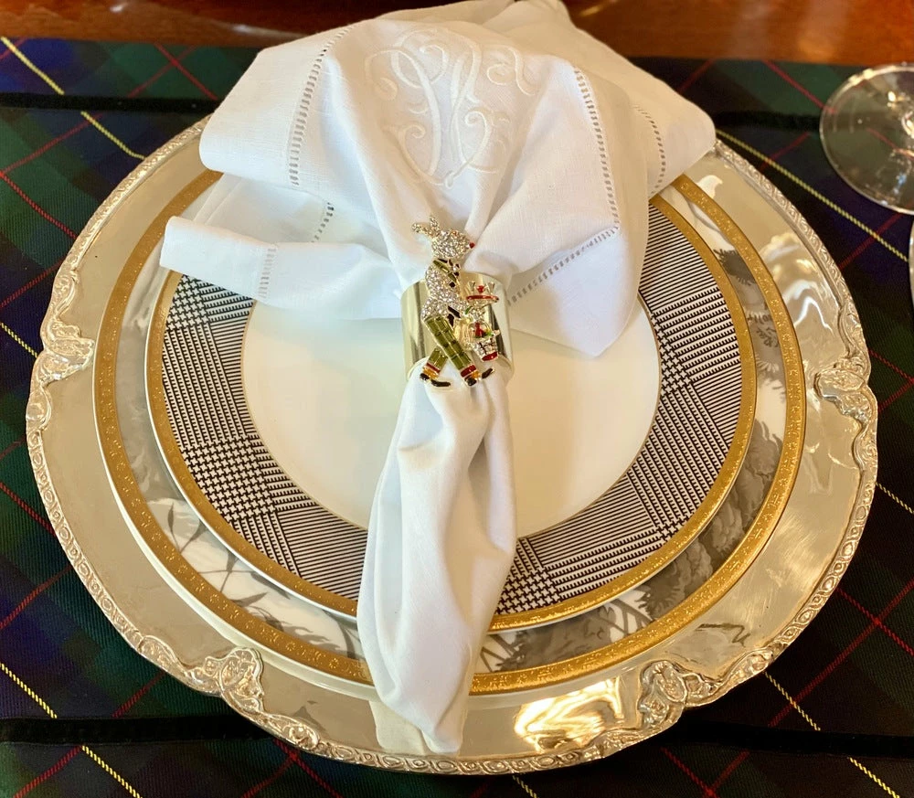 TRISH SCULLY HOME MARTINI RABBIT NAPKIN RING SET OF 2 8 TRISH SCULLY HOME MARTINI RABBIT NAPKIN RING SET OF 2