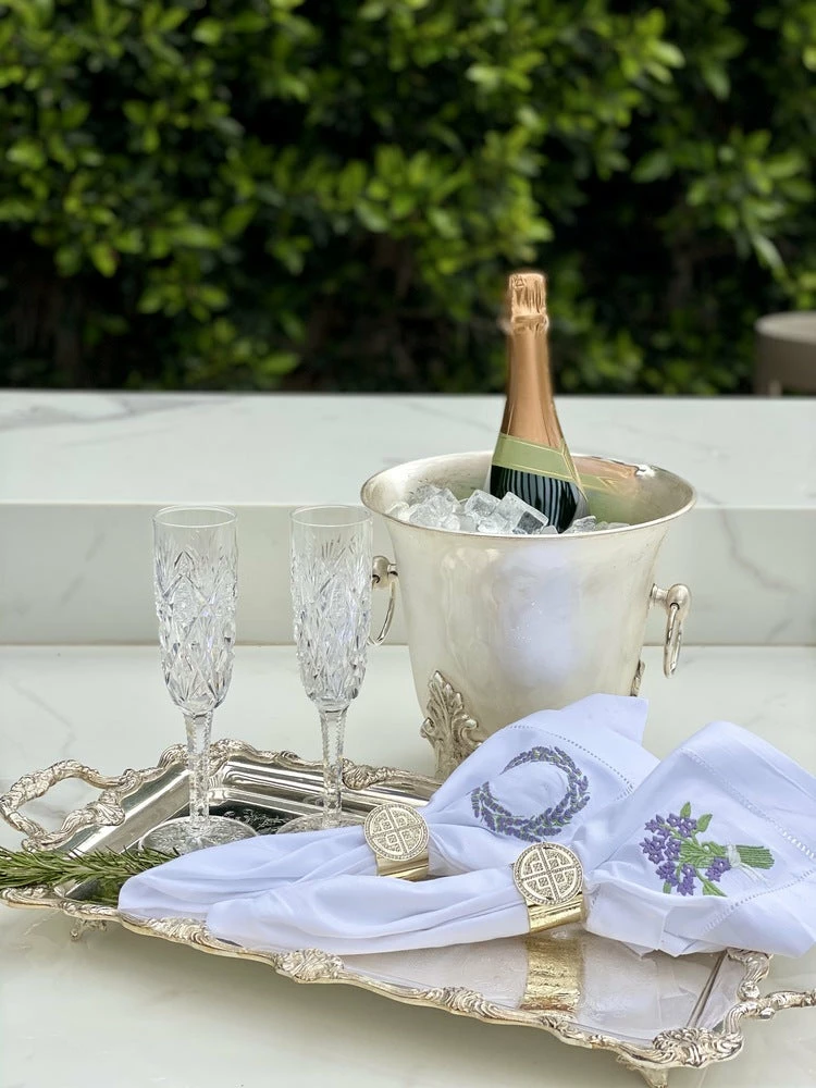 TRISH SCULLY HOME SILVER PLATED WINDSOR PLATTER 5 TRISH SCULLY HOME SILVER PLATED WINDSOR PLATTER