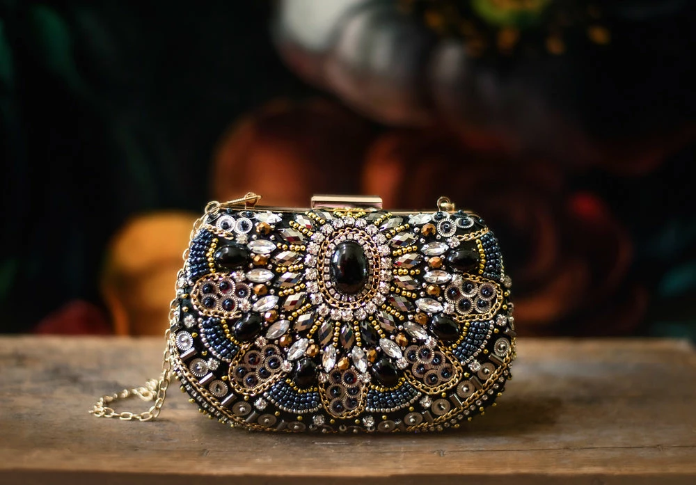 TRISH SCULLY HOME WOMEN VINTAGE BLACK BEADED CLUTCH 4 TRISH SCULLY HOME WOMEN VINTAGE BLACK BEADED CLUTCH