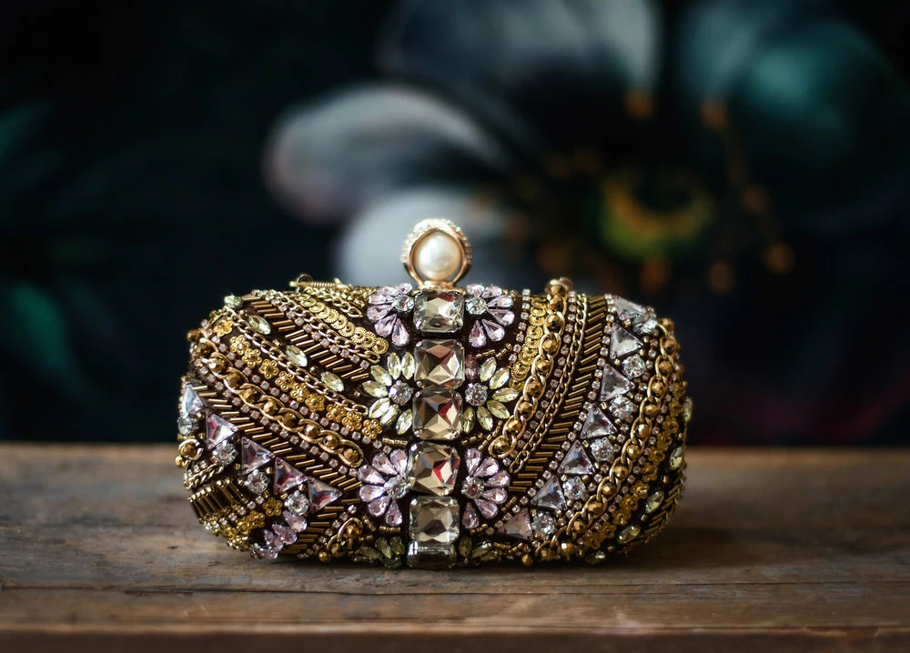 TRISH SCULLY WOMEN LA JOLLA ANTIGUA JEWELLED CLUTCH 4 TRISH SCULLY WOMEN LA JOLLA ANTIGUA JEWELLED CLUTCH