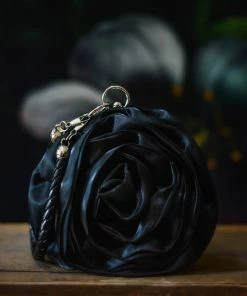 TRISH SCULLY LA ROSA NEGRA SOFT CLUTCH Handbags