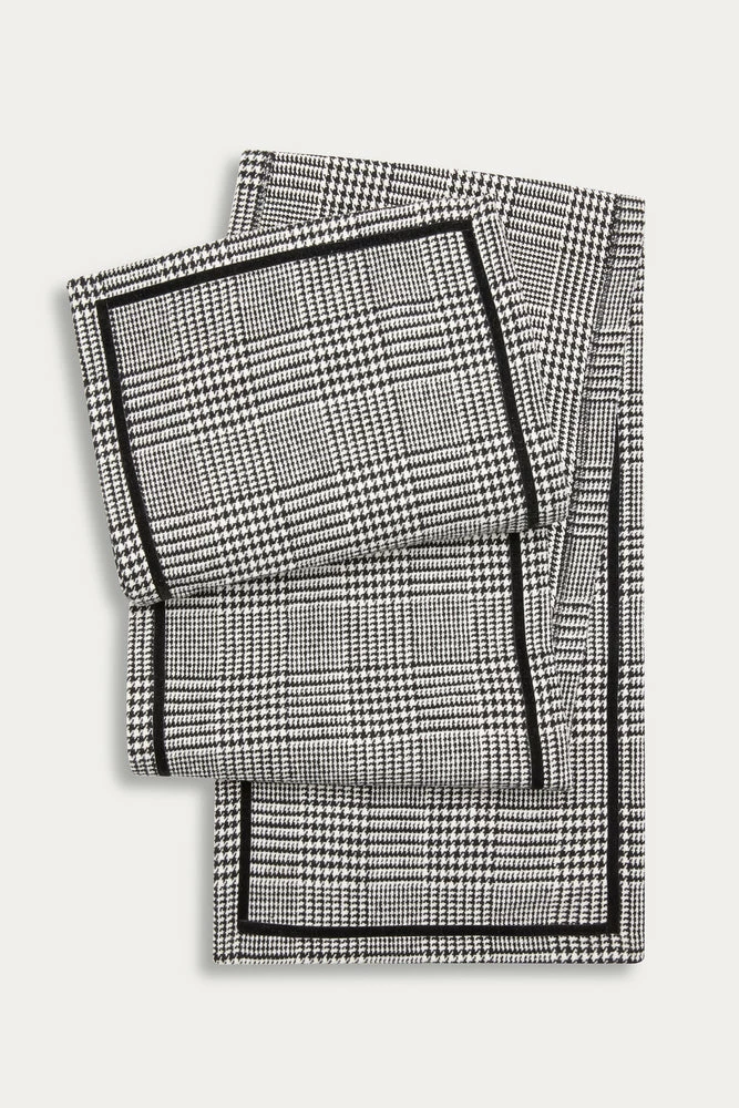 TRISH SCULLY HOME GLEN PLAID TABLE RUNNER 4 TRISH SCULLY HOME GLEN PLAID TABLE RUNNER