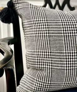 TRISH SCULLY HOME GLEN PLAID TASSEL PILLOW CASE