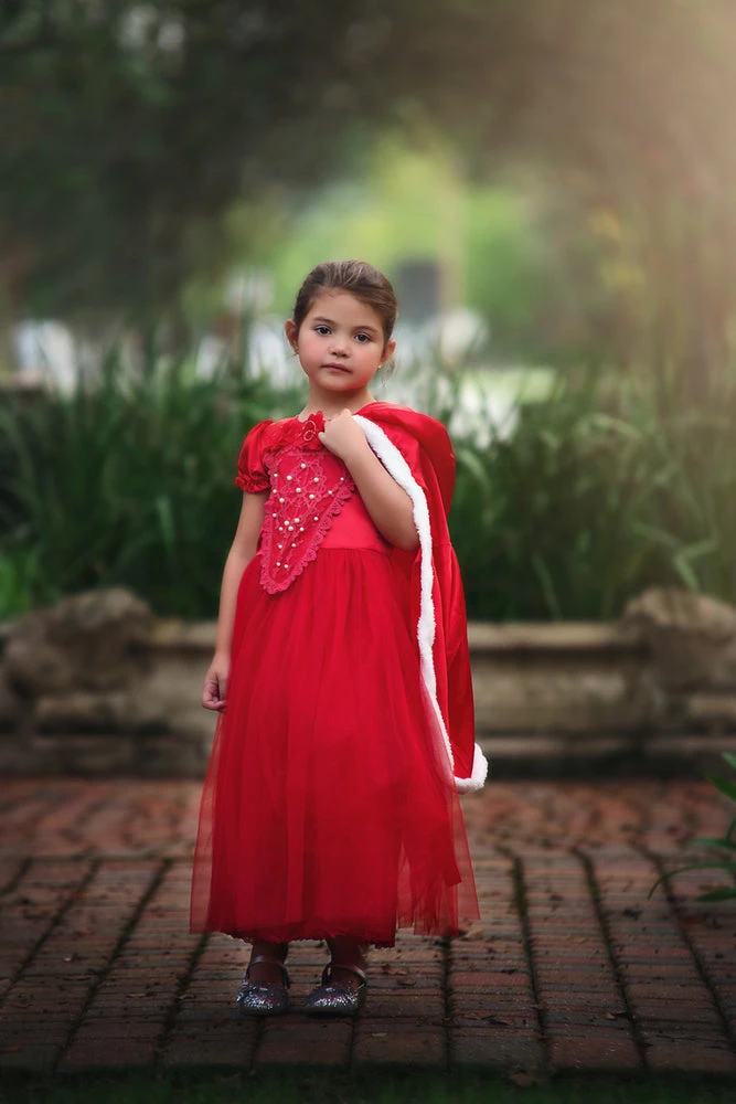 TRISH SCULLY LITTLE RED RIDING HOOD 4 TRISH SCULLY LITTLE RED RIDING HOOD