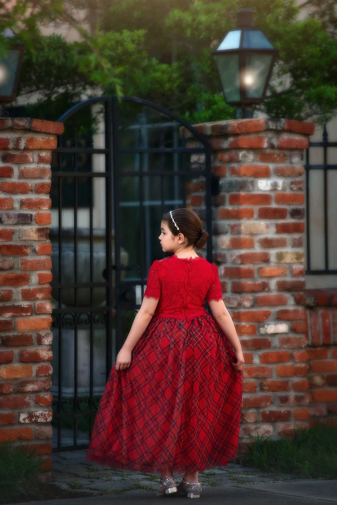 TRISH SCULLY HOME Spring/Summer 2022 HARMONY GOWN STEWART TARTAN 5 TRISH SCULLY HOME Spring/Summer 2022 HARMONY GOWN STEWART TARTAN