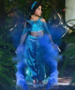 TRISH SCULLY BRUNETTE WIG