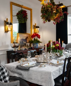 TRISH SCULLY HOME MILANO WHITE JACQUARD TABLE CLOTH 116