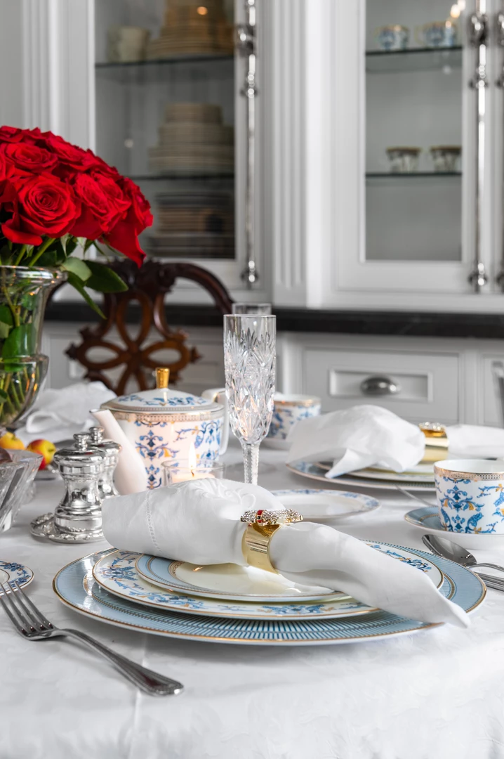 TRISH SCULLY HOME CORINNE 13" BONE CHINA CHARGER PLATE 3 TRISH SCULLY HOME CORINNE 13" BONE CHINA CHARGER PLATE