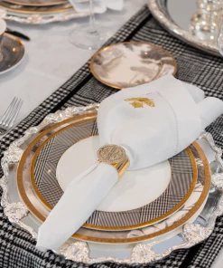 TRISH SCULLY HOME ITALIAN LINEN BEE EMBROIDERED NAPKIN SET OF 4 8 TRISH SCULLY HOME ITALIAN LINEN BEE EMBROIDERED NAPKIN SET OF 4